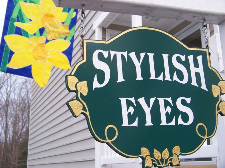 STYLISH EYES
